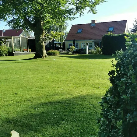 Cosy Brick House Near Bratten