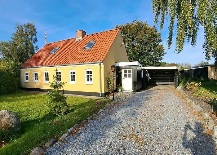 Hébergement de vacances Cosy Brick House Near Bratten Strandby